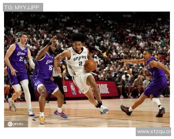 尼克斯在决赛中逆转马刺成功夺冠实现历史性突破与辉煌时刻